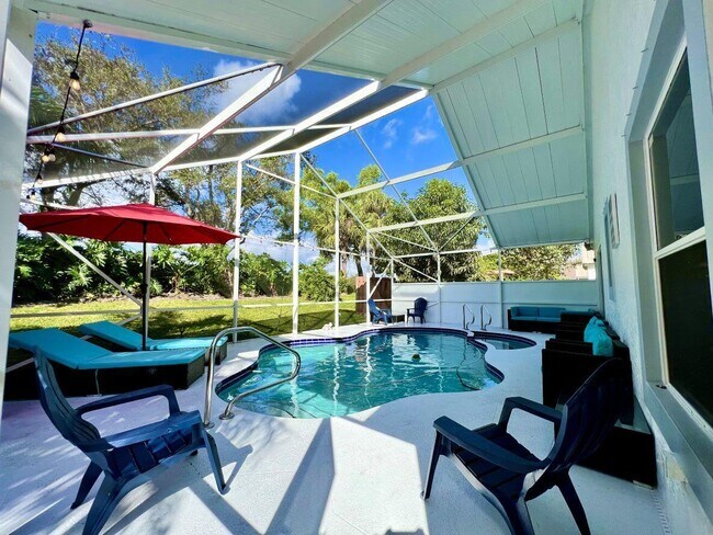 Building Photo - 1891 Oak Berry Cir