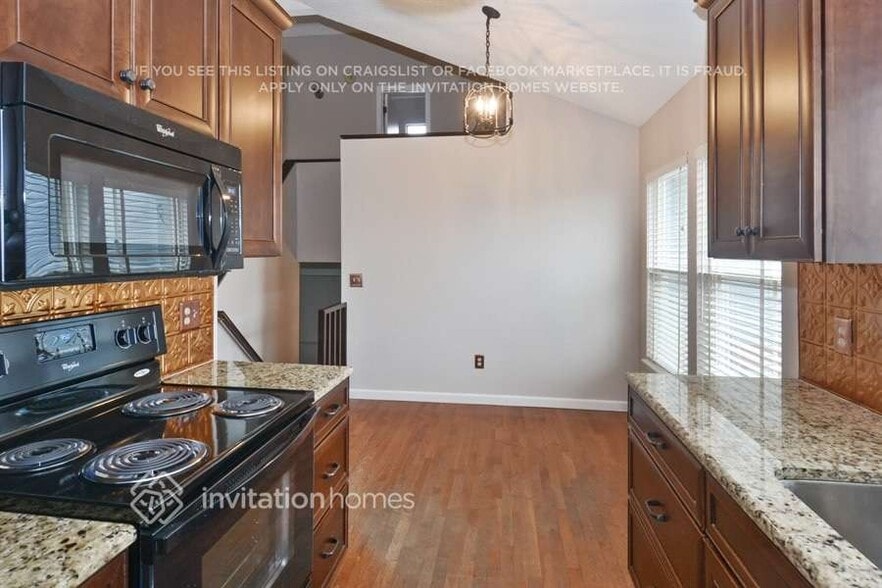 Building Photo - 4783 S Yampa St