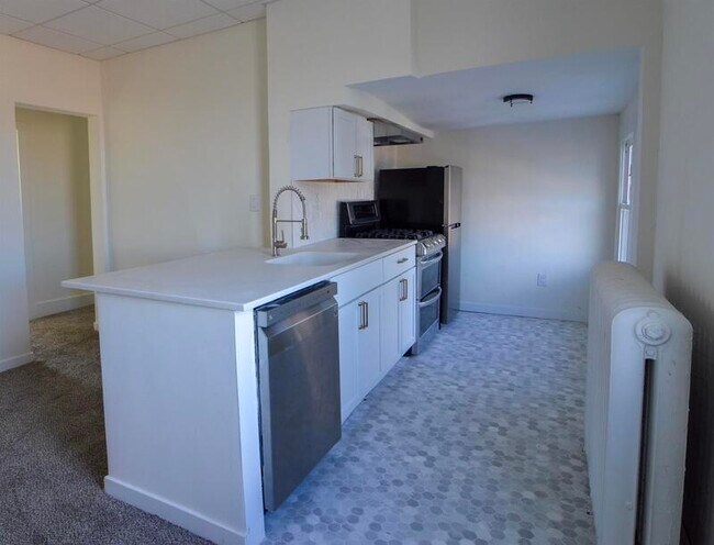 Building Photo - 2501 Poppleton Ave