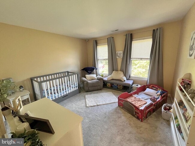 Building Photo - 21226 Edgewood Ct