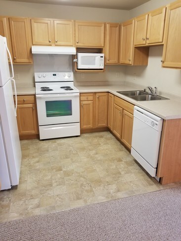 Building Photo - Bayside