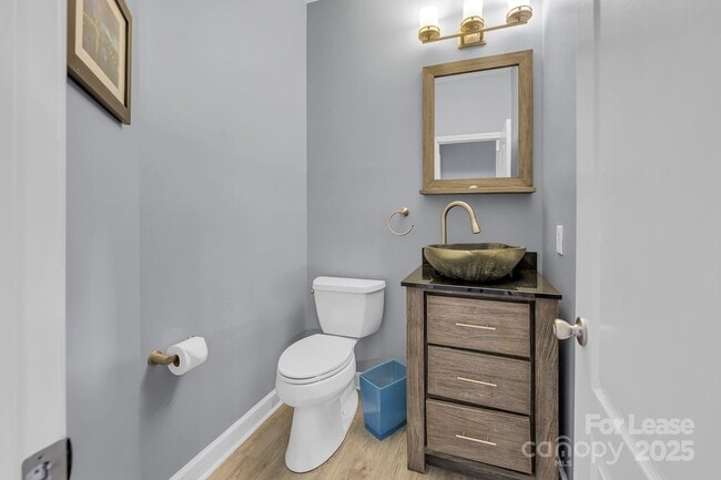 Building Photo - 18710 Ramsey Cove Dr