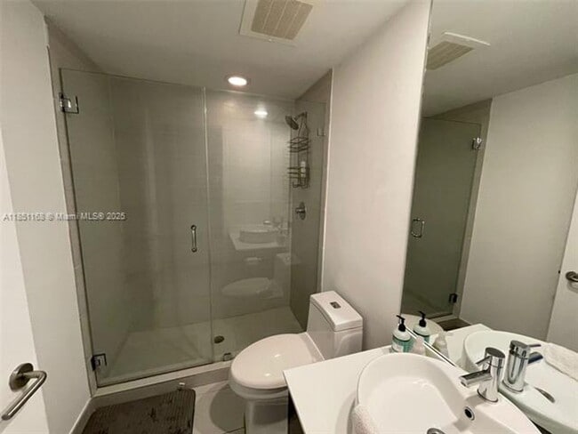 Building Photo - 31 SE 6th St