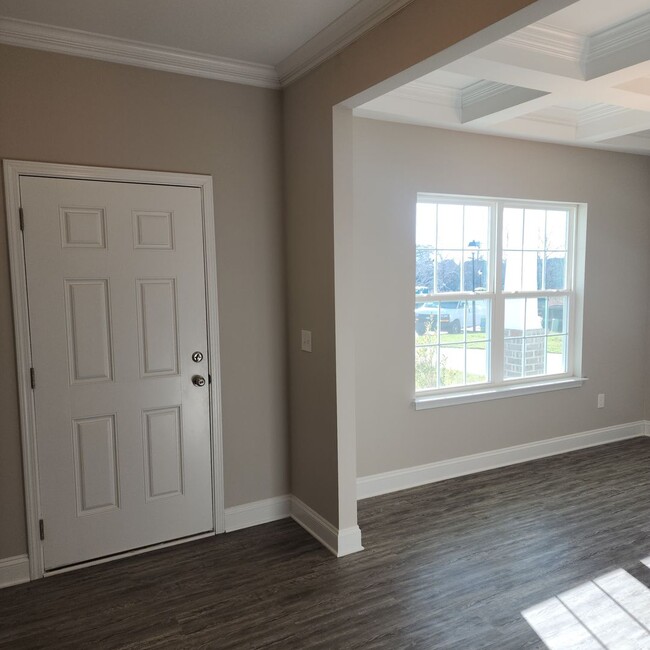 Building Photo - NEW HOUSE For Rent in High Point!