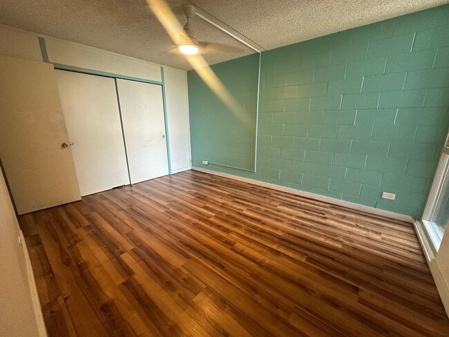 Building Photo - Oceanview condo