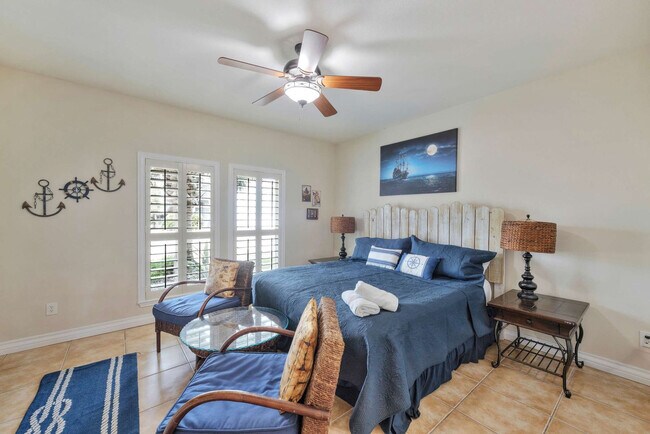 Building Photo - 660 Kara Dr