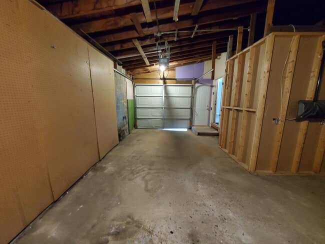 Building Photo - 5BR Home in Belknap Lookout, Walk to Downtown and Medical Mile