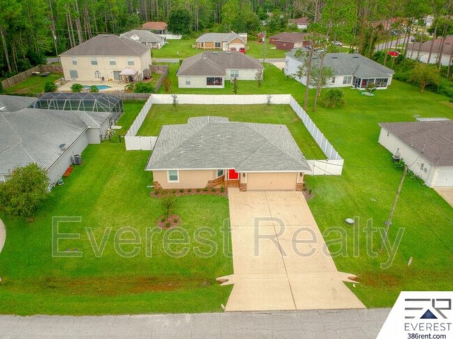 Building Photo - 92 Rickenbacker Dr