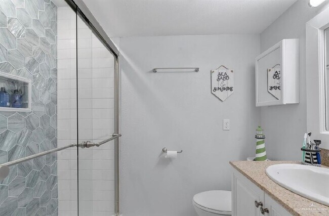 Building Photo - 16 Padre Blvd