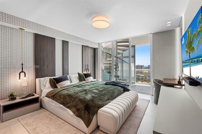 Building Photo - 400 Sunny Isles Blvd