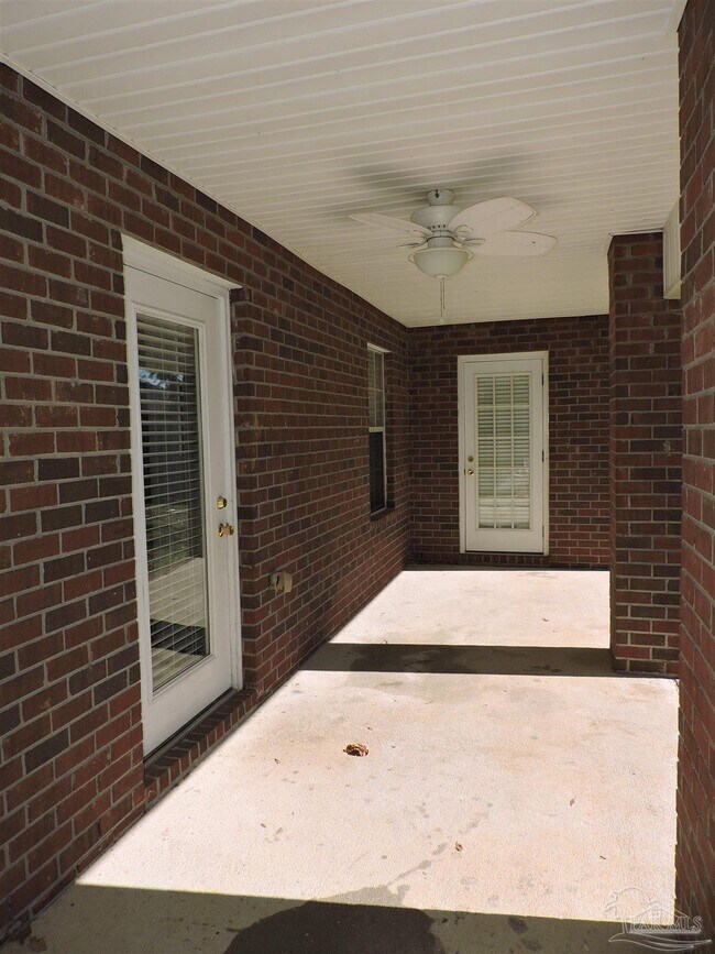 Building Photo - 6837 Fort Deposit Dr