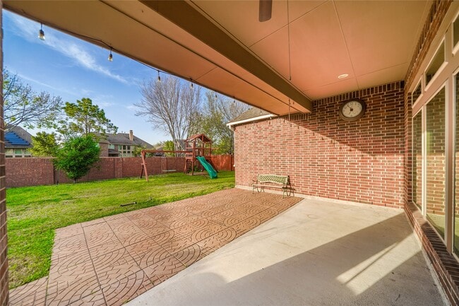 Building Photo - 13509 Silent Walk Dr