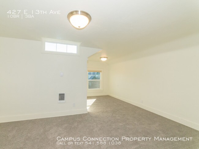 Building Photo - 427 E 13th Ave
