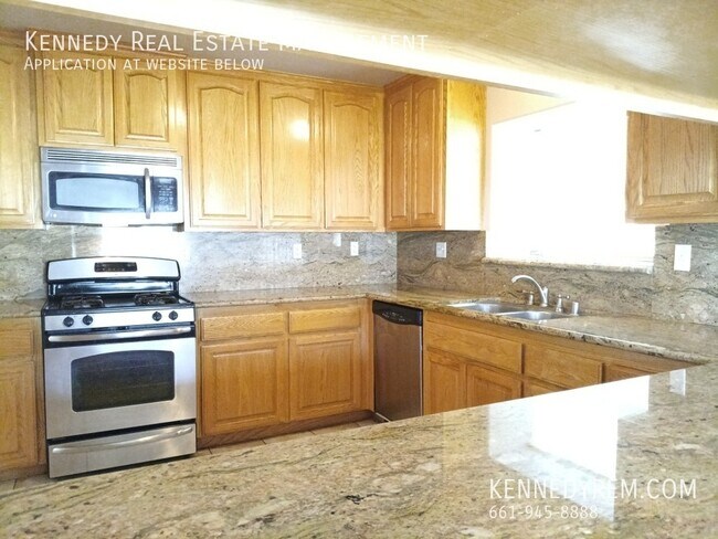 Building Photo - 461 West Avenue K-