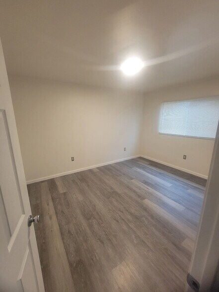 Building Photo - 1940 Darrah St