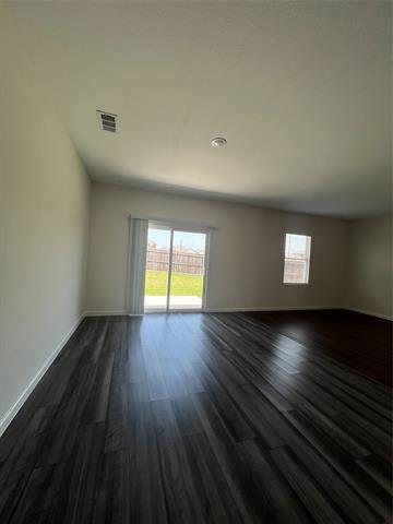 Building Photo - 794 Yorkshire Dr
