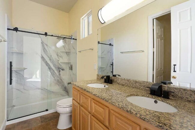 Building Photo - 2621 Mysin Way