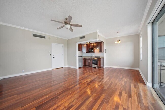 Building Photo - 2109 Bayshore Blvd