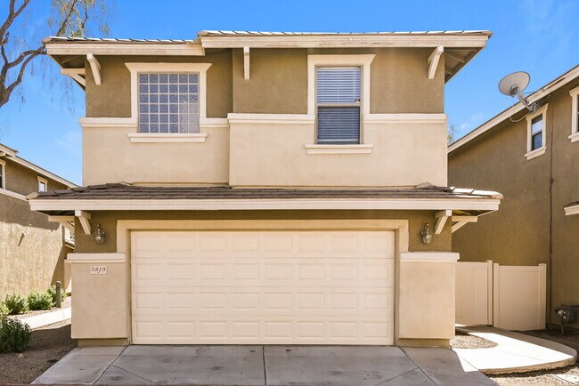 Building Photo - 5819 E Harmony Ave