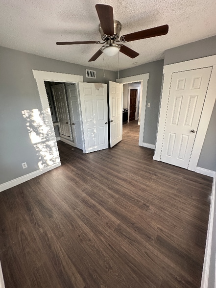 Building Photo - 3317 Avenue G