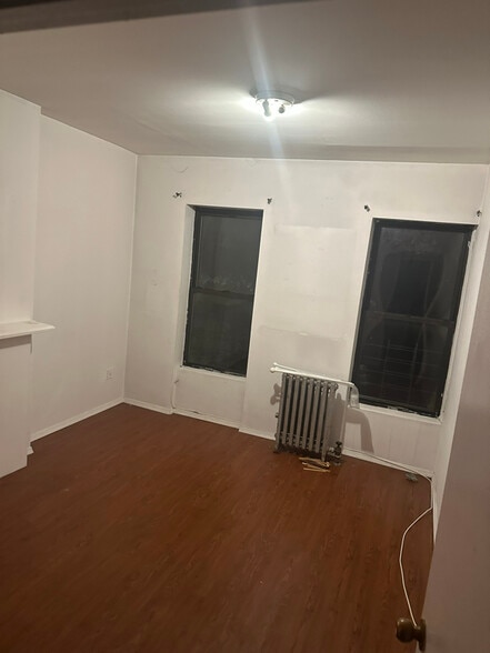 Building Photo - 747 Quincy St