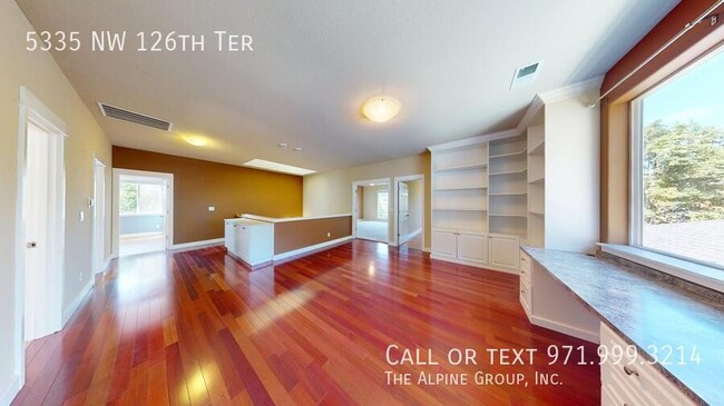 Building Photo - 5335 NW 126th Terrace