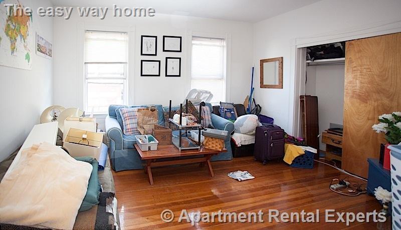 Building Photo - 147 Columbia St