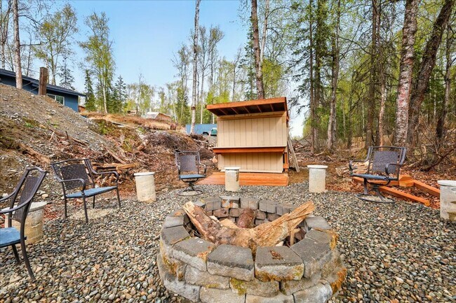 Building Photo - 8561 W Cormorant Way