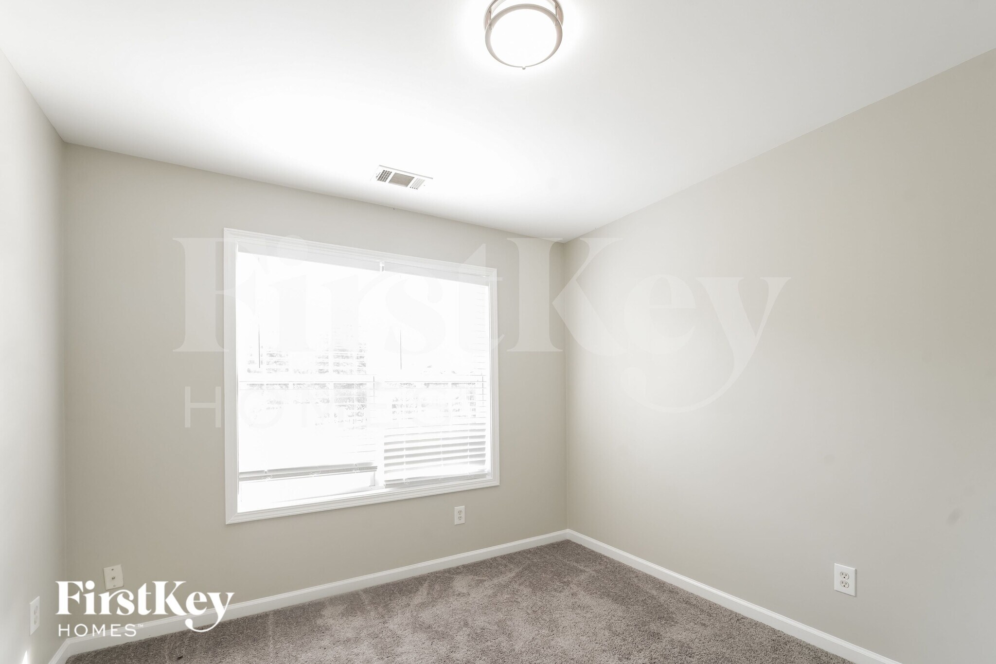 Building Photo - 87 Indian Hills Dr