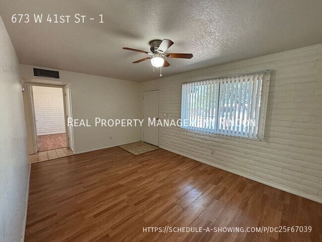 Building Photo - 673 W 41st St