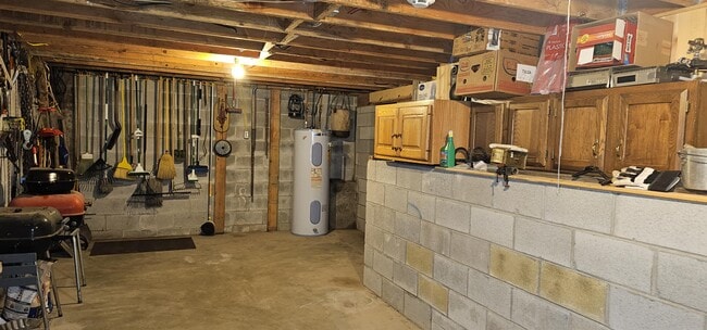 Building Photo - 6550 Lodgepole Trail