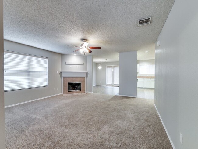 Building Photo - 632 Condor Trail