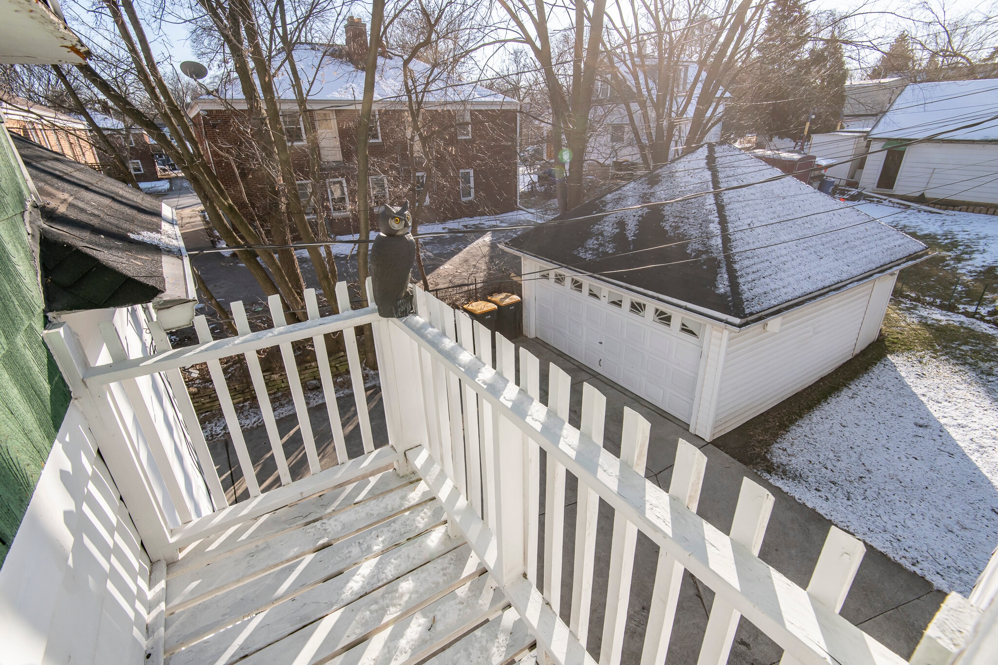 Balcony - 2615 N Wauwatosa Ave