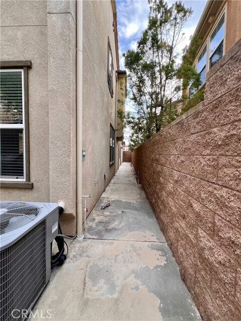 Building Photo - 19935 Andorra Ct