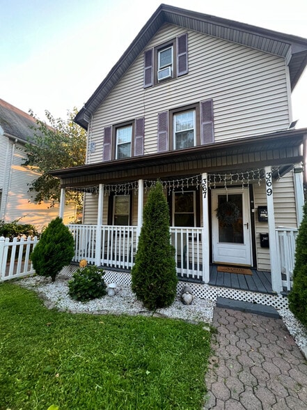 Primary Photo - 367 Zion St