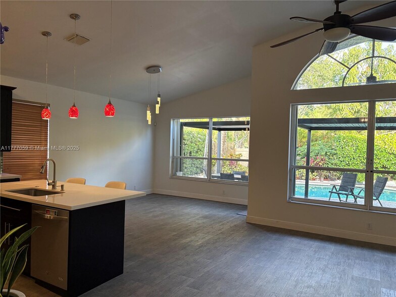 Building Photo - 1151 NW 130th Ave