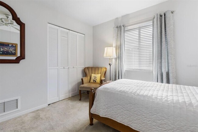 Building Photo - 4 Jasmine Run