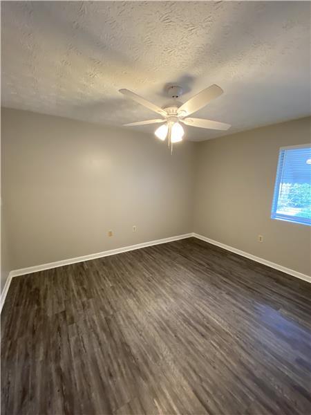 Building Photo - 2303 Beaumont Dr