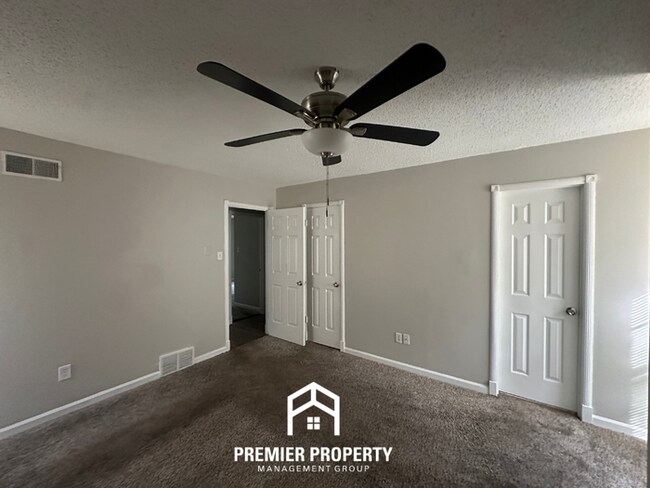 Building Photo - Stunning 3BR/2BA Cordova Home | 1,847 Sq Ft, Sunroom, Stone Fireplace & Hardwood Floors