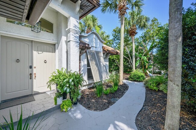 Building Photo - 4639 Paradise Isles