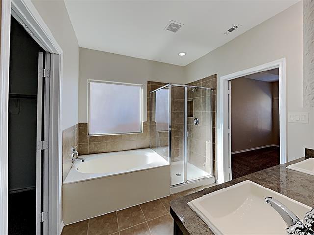 Building Photo - 620 Rio Bravo Dr