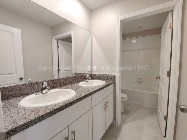 Building Photo - 7226 Ronnie Gardens Ct