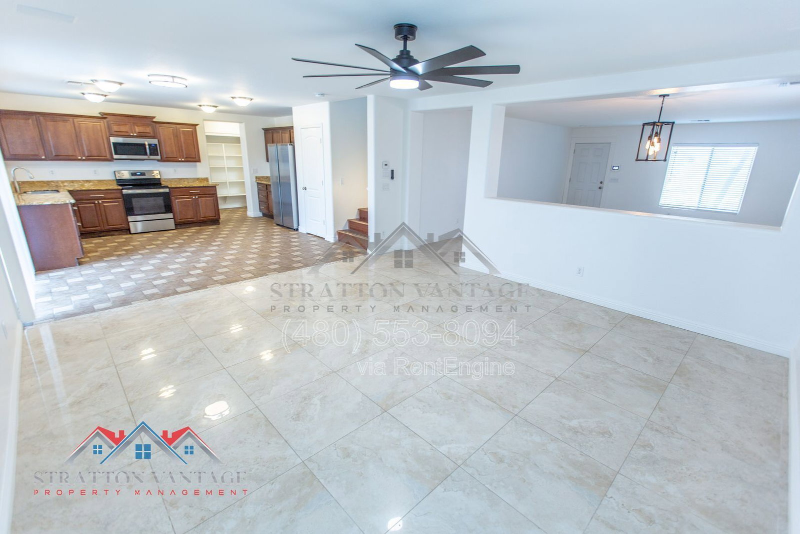 Building Photo - 110 Cholla St