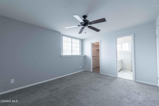 Building Photo - 5848 Lake Lindero Dr