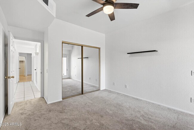 Building Photo - 101 N 7th St