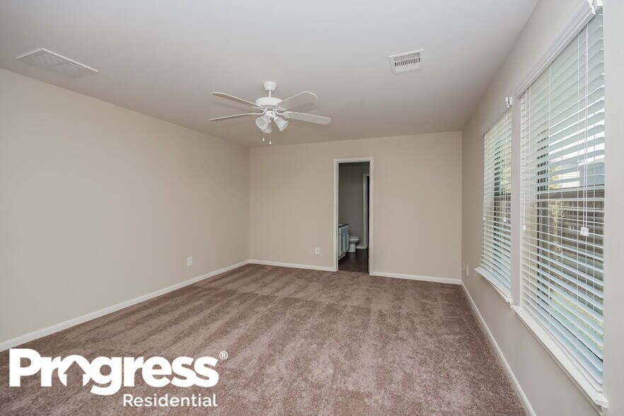 Building Photo - 20730 Dickinson Manor Ln