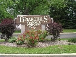 Primary Photo - Briar Hills Apartments II