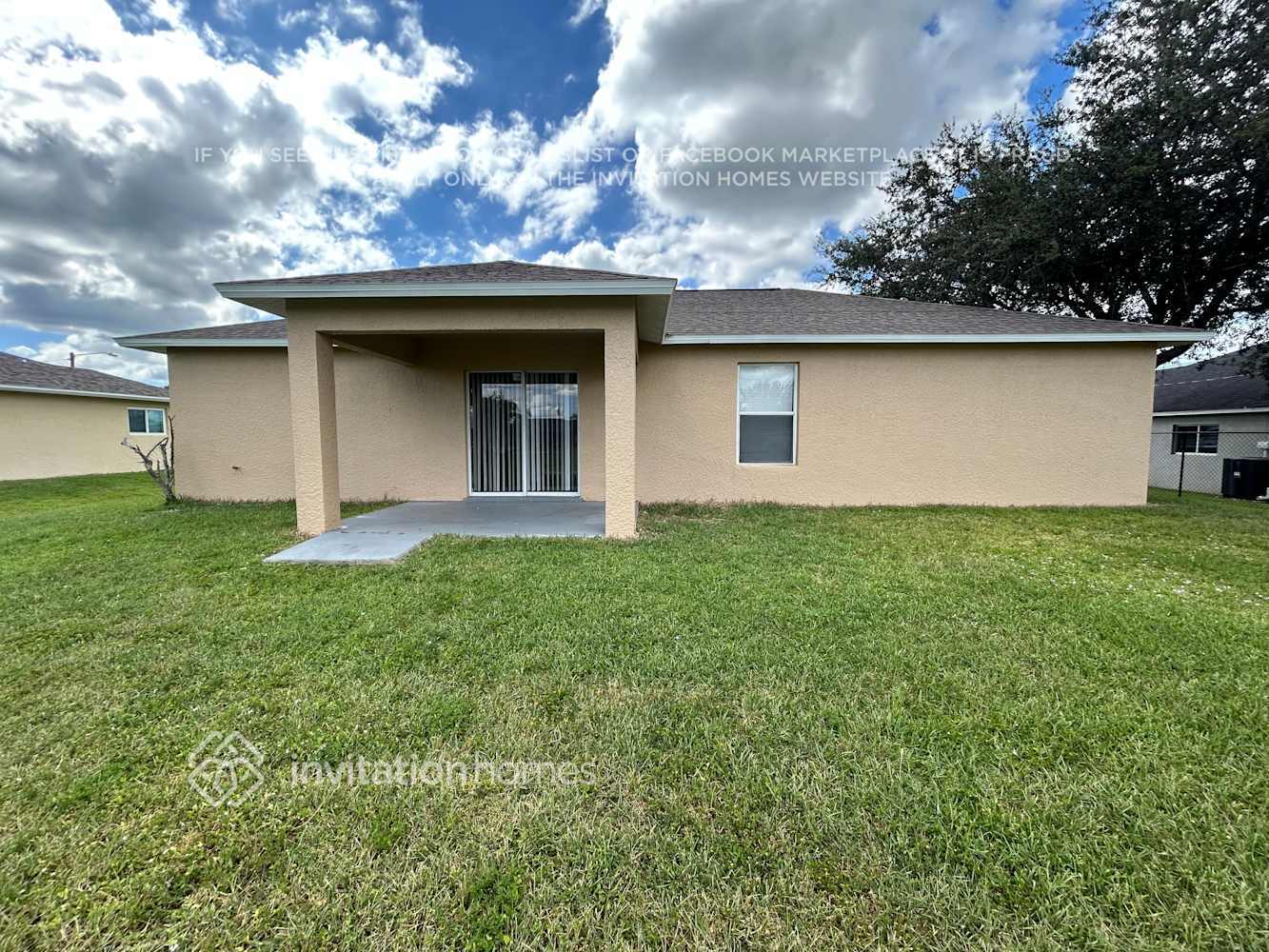 Building Photo - 813 SW 10th Pl