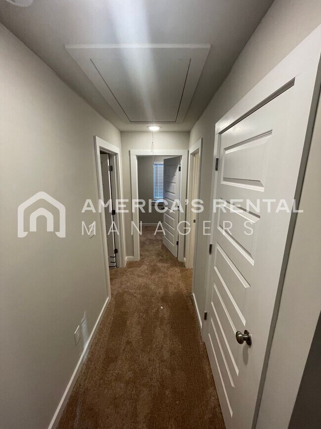 Building Photo - Home for Rent in Weaver, AL!!! COMING SOON!
