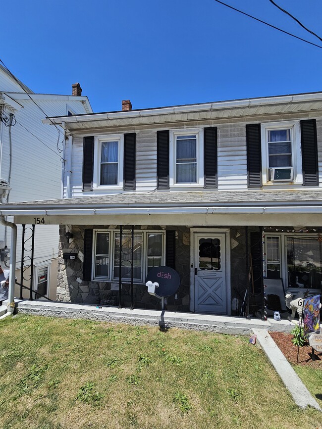 Primary Photo - 154 E Catawissa St